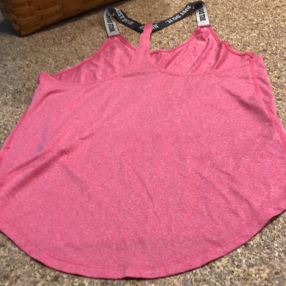 🔥Flash Sale🔥 Nike Dri Fit active Pink Sleeveless Tank Top Small - Picture 12 of 17
